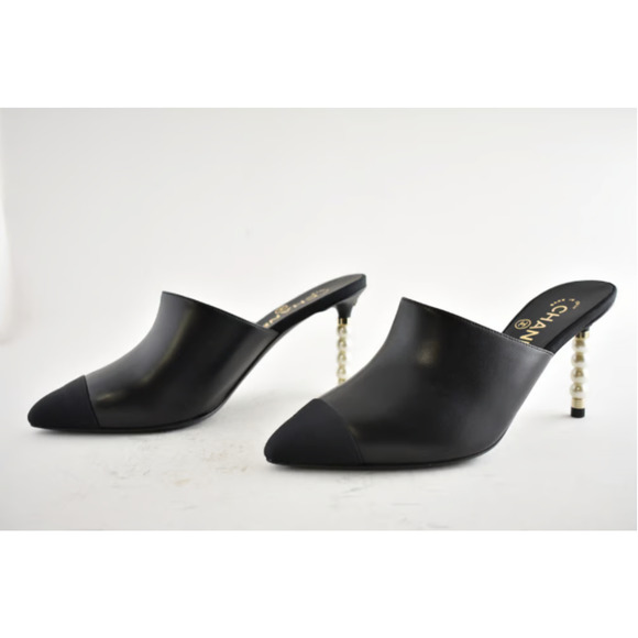 Chanel 20S Paris Rome Pearl Black Leather CC Mule Slide Backless Heel Pump 36.5 - Picture 6 of 8